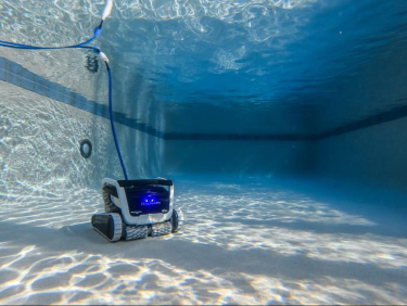Robotic Pool Cleaner – Cordless Smart Automatic Pool Vacuum with App Control
